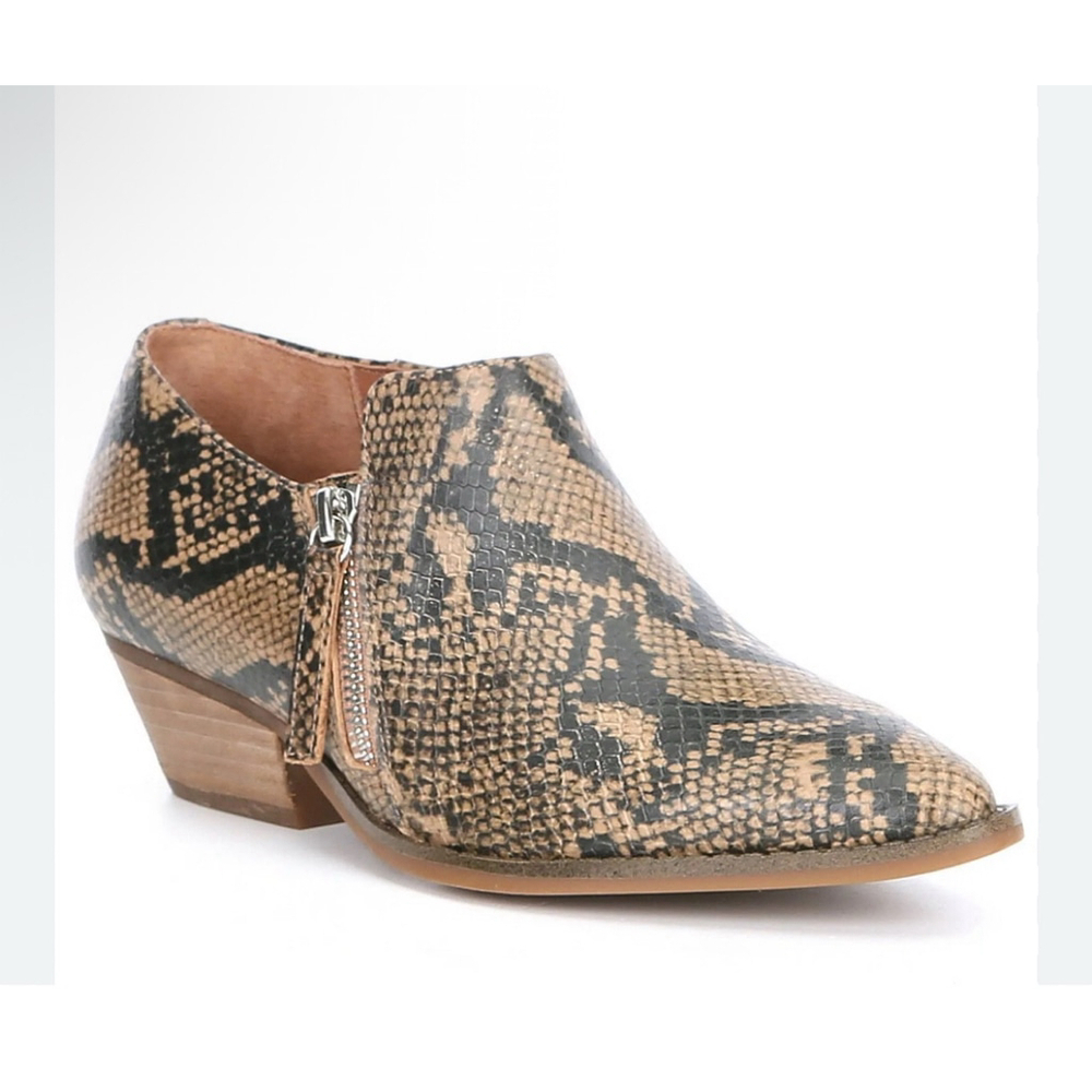 Chelsea & Violet Coastal Cowgirl Leather Snakeskin Western Block Heel Boots sz 8